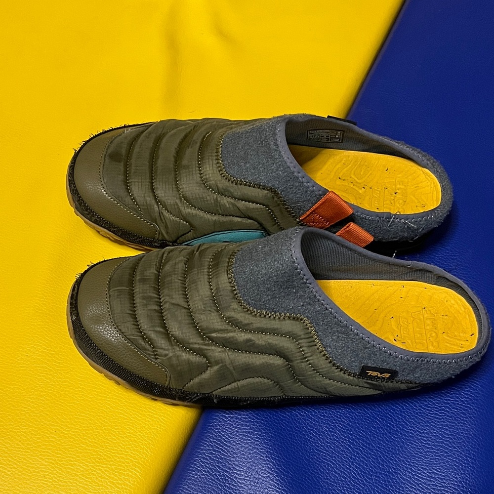 Teva Men's Quilted Slip-On Shoes - Olive and Gray sz 10